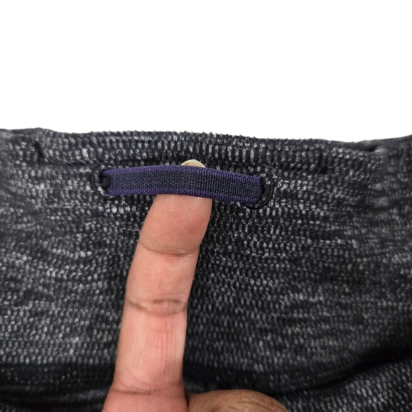 Lululemon Speed Tight IV Rulu in Heathered Black. - Picture 9 of 16